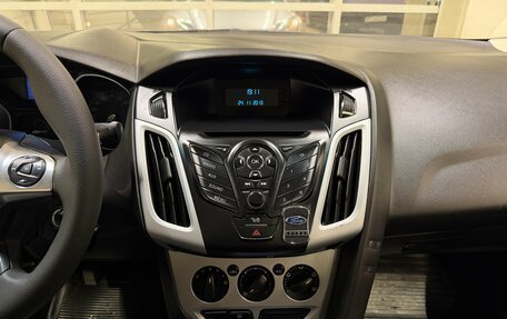 Ford Focus III, 2014 год, 975 000 рублей, 12 фотография