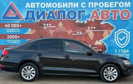 Volkswagen Jetta VI, 2013 год, 930 000 рублей, 2 фотография