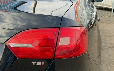 Volkswagen Jetta VI, 2013 год, 930 000 рублей, 9 фотография