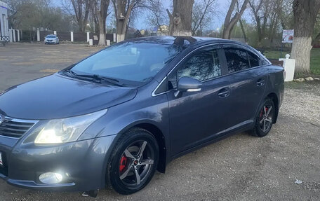 Toyota Avensis III рестайлинг, 2009 год, 950 000 рублей, 1 фотография