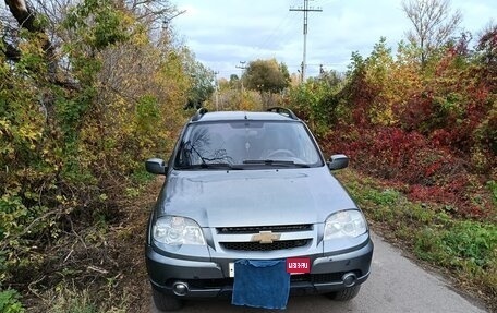 Chevrolet Niva I рестайлинг, 2010 год, 420 000 рублей, 1 фотография