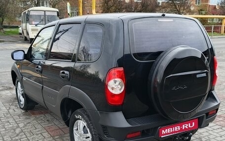 Chevrolet Niva I рестайлинг, 2010 год, 465 000 рублей, 1 фотография