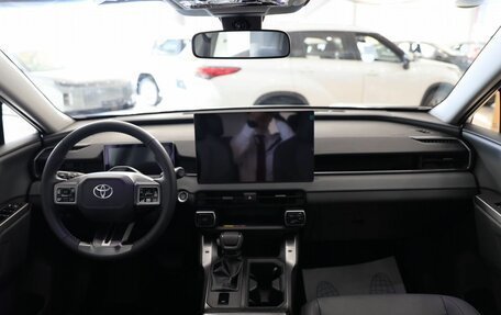 Toyota RAV4, 2026 год, 4 750 000 рублей, 14 фотография