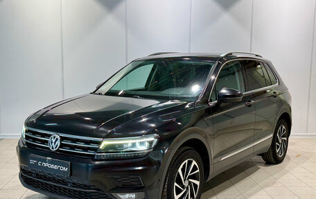 Volkswagen Tiguan II, 2018 год, 2 070 000 рублей, 1 фотография