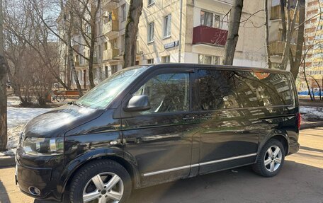 Volkswagen Multivan T5, 2010 год, 2 400 000 рублей, 3 фотография