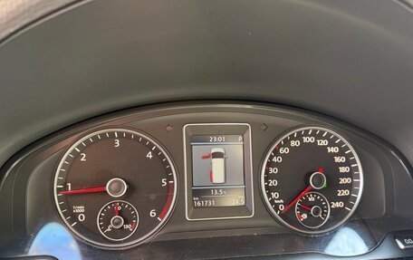 Volkswagen Multivan T5, 2010 год, 2 400 000 рублей, 10 фотография