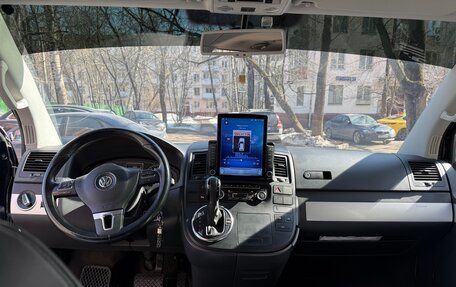 Volkswagen Multivan T5, 2010 год, 2 400 000 рублей, 15 фотография