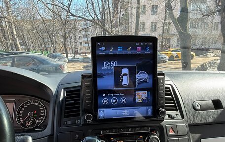 Volkswagen Multivan T5, 2010 год, 2 400 000 рублей, 23 фотография