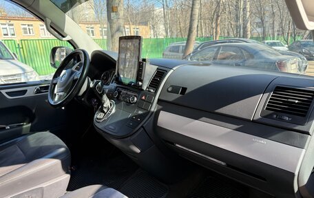 Volkswagen Multivan T5, 2010 год, 2 400 000 рублей, 32 фотография