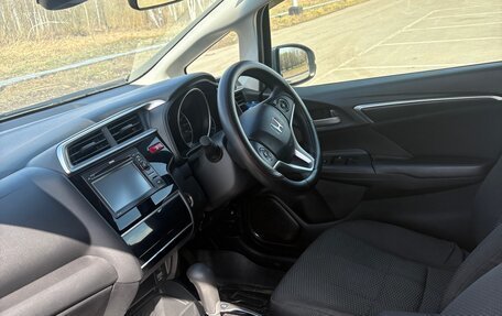 Honda Fit III, 2016 год, 1 200 000 рублей, 7 фотография