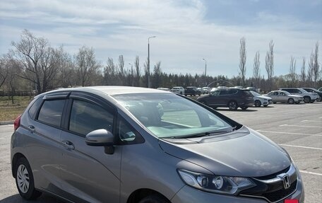 Honda Fit III, 2016 год, 1 200 000 рублей, 2 фотография