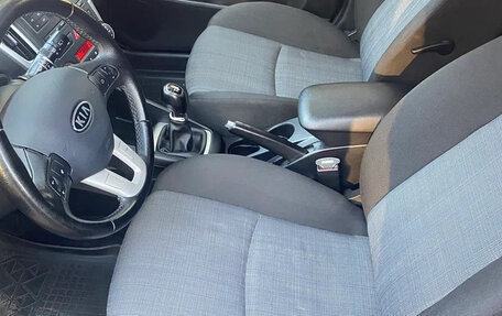 KIA cee'd I рестайлинг, 2011 год, 650 000 рублей, 11 фотография