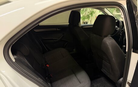 Skoda Rapid I, 2017 год, 1 360 000 рублей, 10 фотография