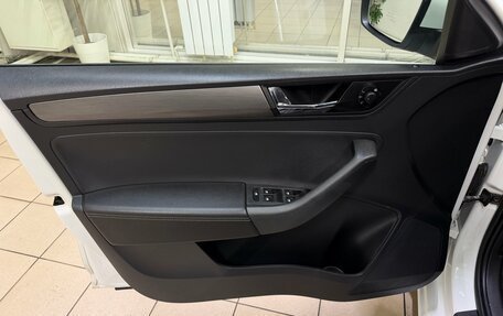 Skoda Rapid I, 2017 год, 1 360 000 рублей, 14 фотография