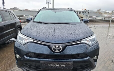 Toyota RAV4, 2018 год, 2 050 000 рублей, 6 фотография