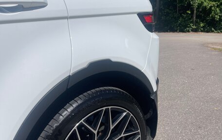 Land Rover Range Rover Evoque I, 2015 год, 2 400 000 рублей, 7 фотография