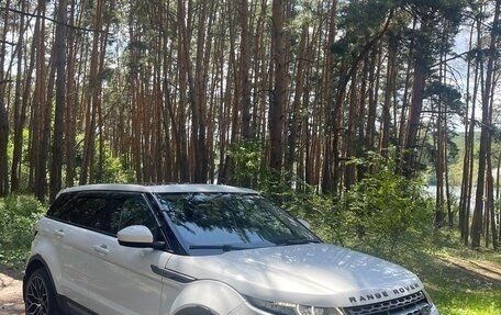 Land Rover Range Rover Evoque I, 2015 год, 2 400 000 рублей, 2 фотография