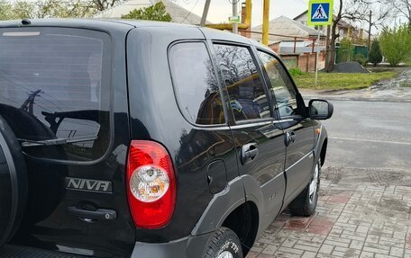 Chevrolet Niva I рестайлинг, 2010 год, 465 000 рублей, 13 фотография