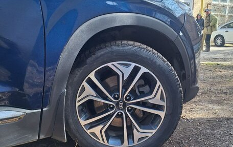 Hyundai Santa Fe IV, 2019 год, 3 350 000 рублей, 10 фотография