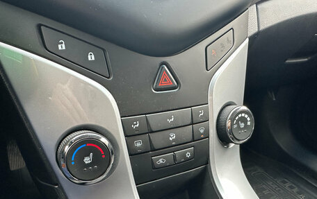 Chevrolet Cruze II, 2012 год, 689 000 рублей, 13 фотография