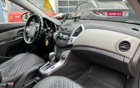 Chevrolet Cruze II, 2012 год, 689 000 рублей, 8 фотография