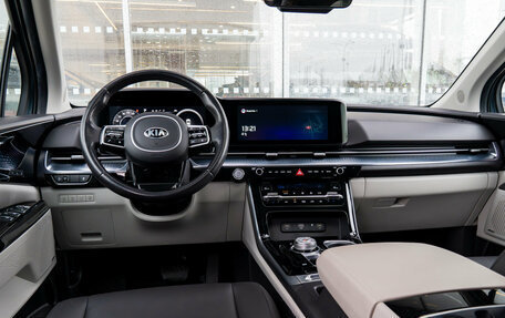 KIA Carnival, 2021 год, 3 500 000 рублей, 11 фотография