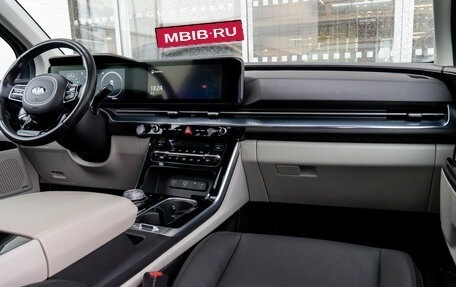 KIA Carnival, 2021 год, 3 500 000 рублей, 24 фотография