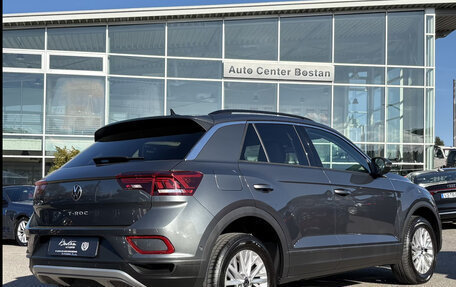 Volkswagen T-Roc I, 2022 год, 2 528 561 рублей, 5 фотография