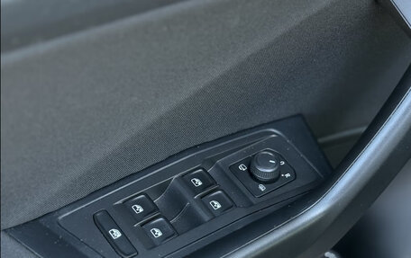 Volkswagen T-Roc I, 2022 год, 2 528 561 рублей, 20 фотография