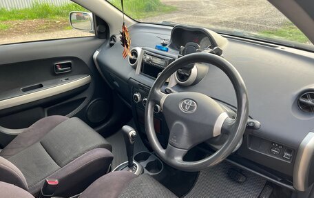 Toyota Ist II, 2002 год, 435 000 рублей, 13 фотография