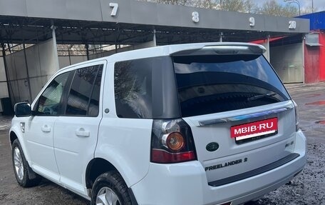 Land Rover Freelander II рестайлинг 2, 2013 год, 1 870 000 рублей, 4 фотография