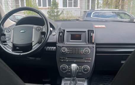 Land Rover Freelander II рестайлинг 2, 2013 год, 1 870 000 рублей, 12 фотография