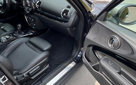 MINI Clubman, 2019 год, 2 290 000 рублей, 17 фотография