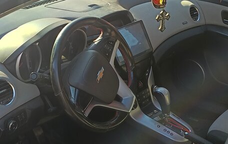 Chevrolet Cruze II, 2011 год, 600 000 рублей, 7 фотография