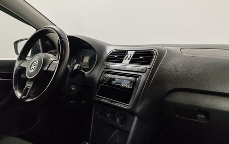 Volkswagen Polo VI (EU Market), 2012 год, 519 000 рублей, 11 фотография