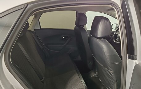 Volkswagen Polo VI (EU Market), 2012 год, 519 000 рублей, 19 фотография