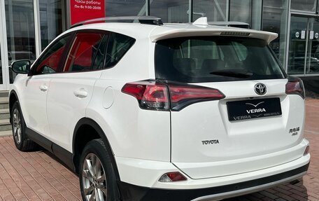 Toyota RAV4, 2016 год, 2 700 000 рублей, 7 фотография