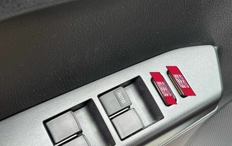 Toyota RAV4, 2016 год, 2 700 000 рублей, 8 фотография