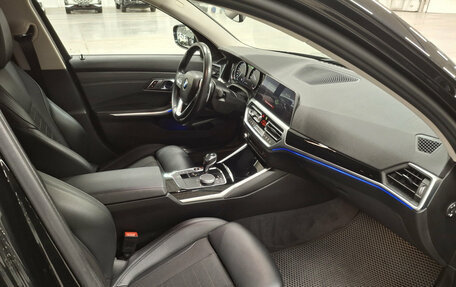 BMW 3 серия, 2019 год, 3 199 000 рублей, 13 фотография