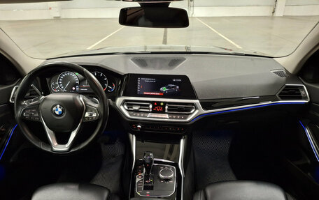 BMW 3 серия, 2019 год, 3 199 000 рублей, 17 фотография