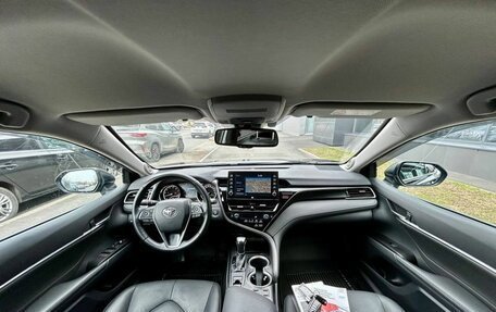 Toyota Camry, 2021 год, 3 000 000 рублей, 9 фотография