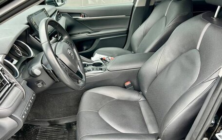 Toyota Camry, 2021 год, 3 000 000 рублей, 10 фотография