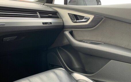 Audi Q7, 2016 год, 4 180 000 рублей, 24 фотография