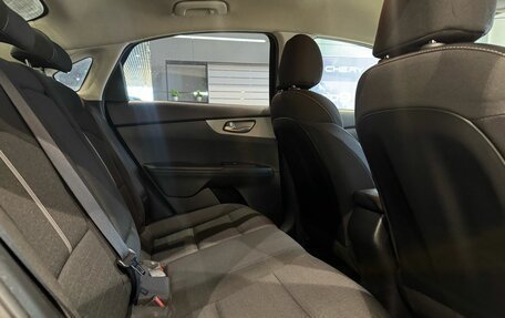 KIA Cerato IV, 2021 год, 1 800 000 рублей, 11 фотография