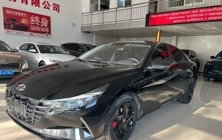 Hyundai Elantra, 2023 год, 1 014 000 рублей, 2 фотография