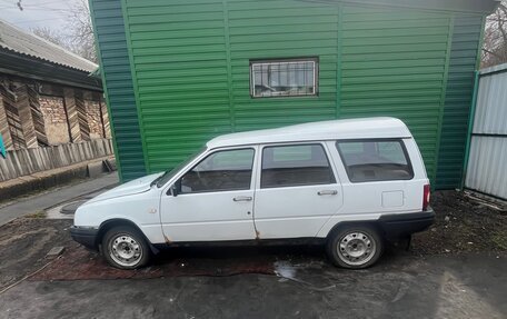 ИЖ 21261 «Фабула», 2004 год, 140 000 рублей, 1 фотография