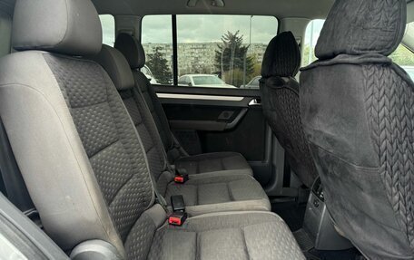Volkswagen Touran III, 2007 год, 599 000 рублей, 13 фотография