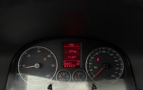 Volkswagen Touran III, 2007 год, 599 000 рублей, 23 фотография