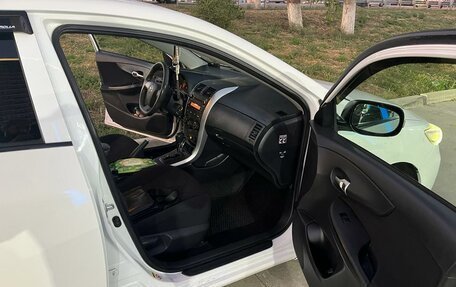 Toyota Corolla, 2010 год, 900 000 рублей, 6 фотография