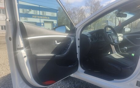 Hyundai i30 II рестайлинг, 2013 год, 750 000 рублей, 6 фотография